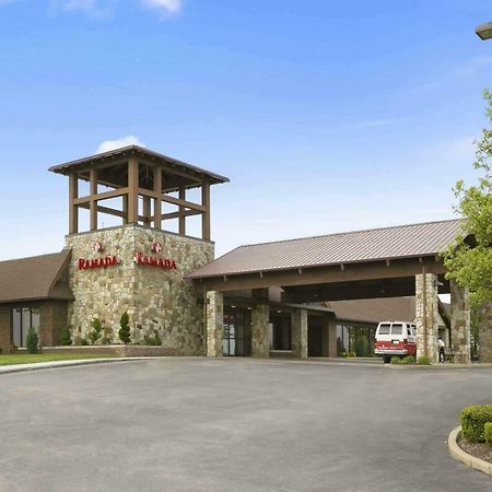 Ramada By Wyndham Greensburg Hotel & Conference Center Zewnętrze zdjęcie
